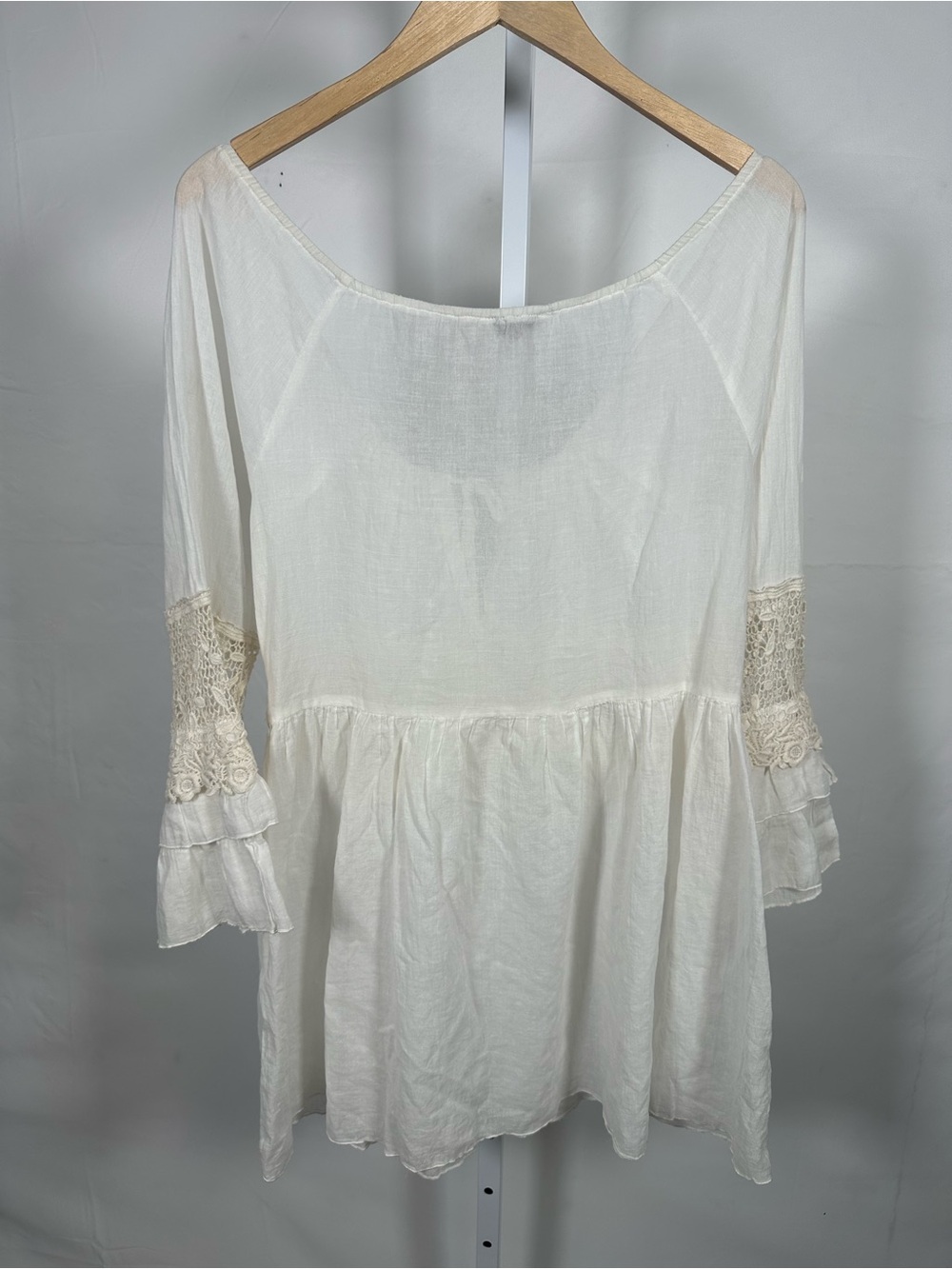 Women’s White Mini Dress with Cream Lace Trim - Picture 4 of 7